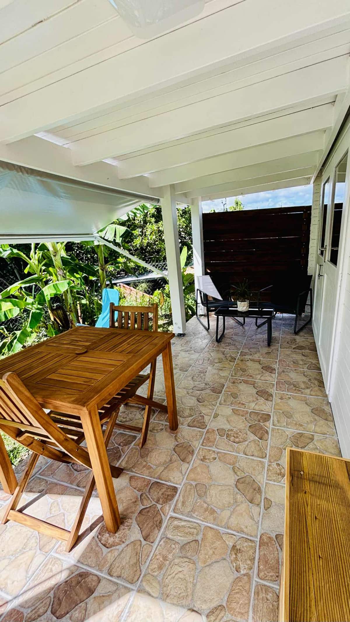 Piscine privée du Bungalow Maspi